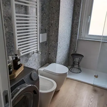 Modern And Comfortable Near The Subway *