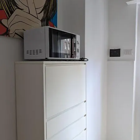 Modern And Comfortable Near The Subway Mailand